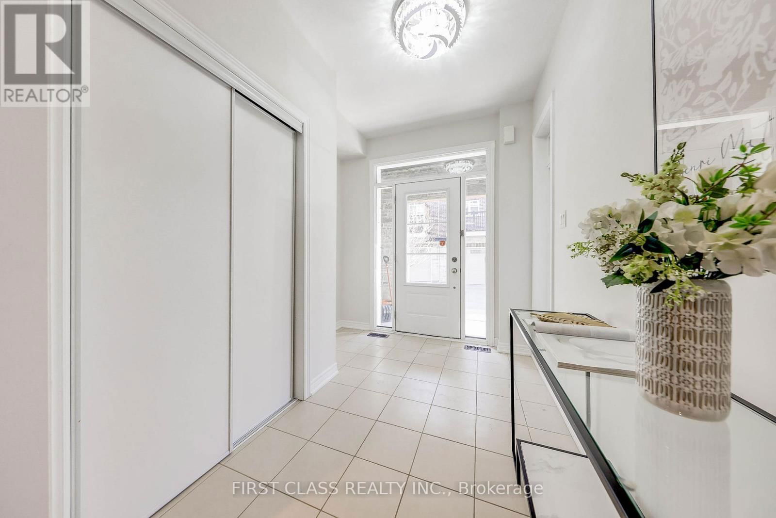 8 DEEP RIVER LANE Image 6