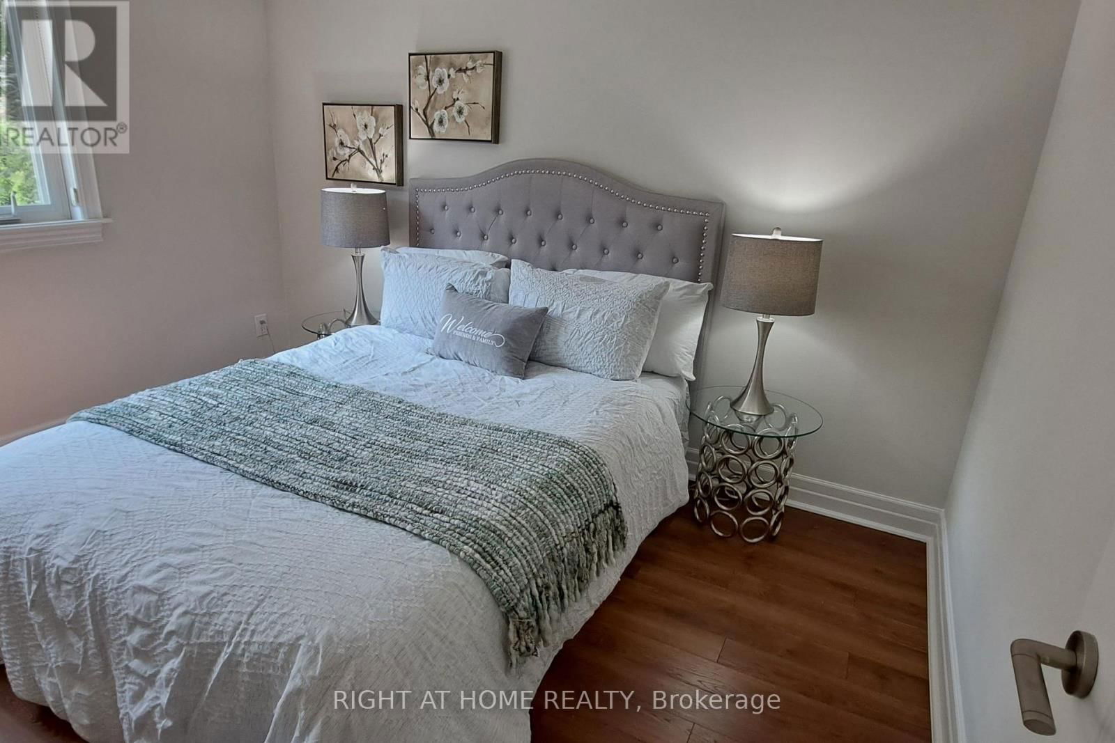 643 LAKELANDS AVENUE Image 8
