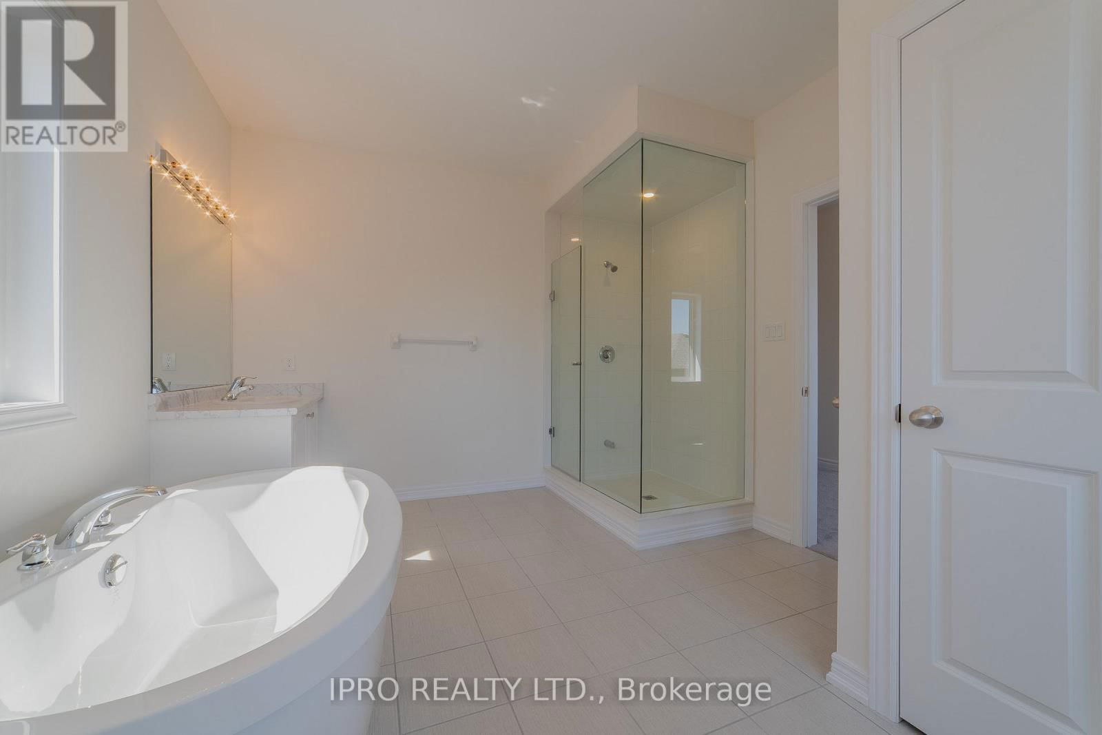 197 MCKEAN DRIVE Image 38