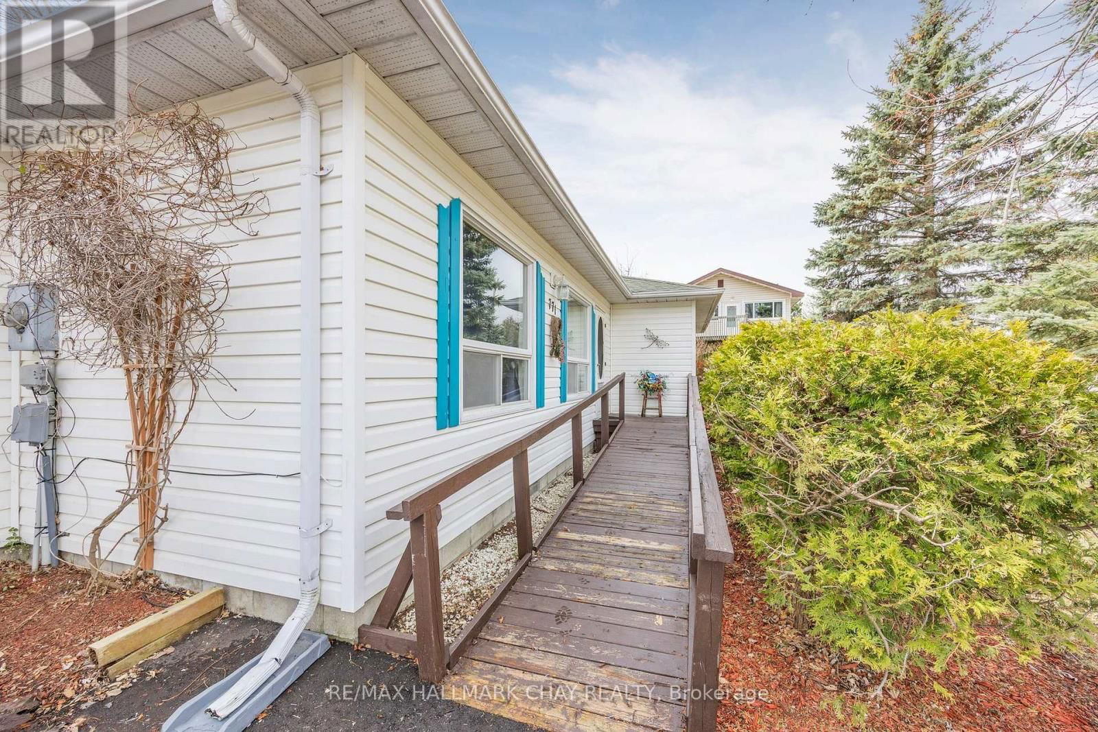 771 ROBERTS ROAD Image 6