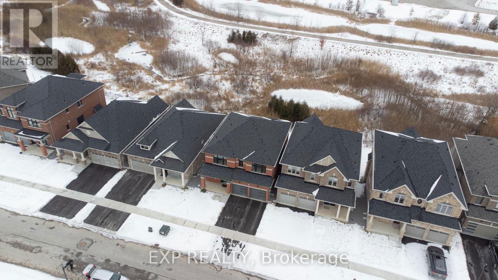 33 JOHN DALLIMORE DRIVE Image 2