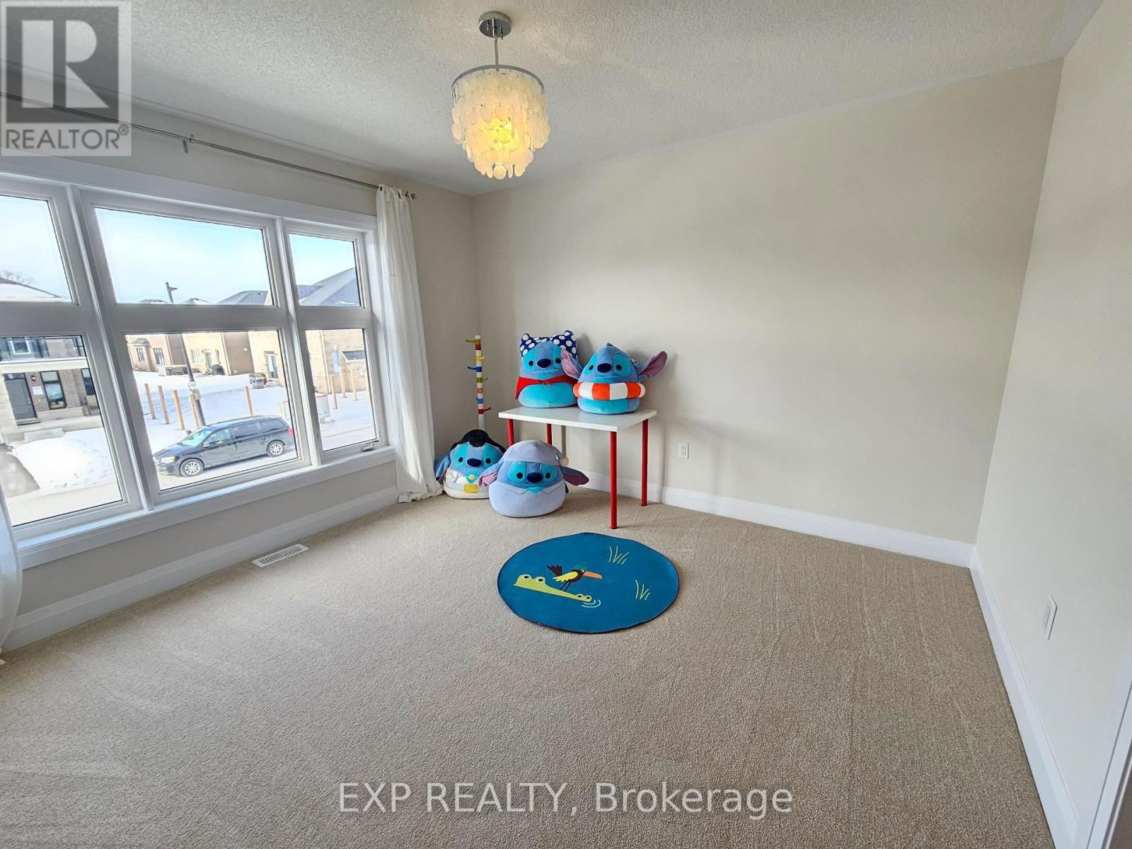 33 JOHN DALLIMORE DRIVE Image 22