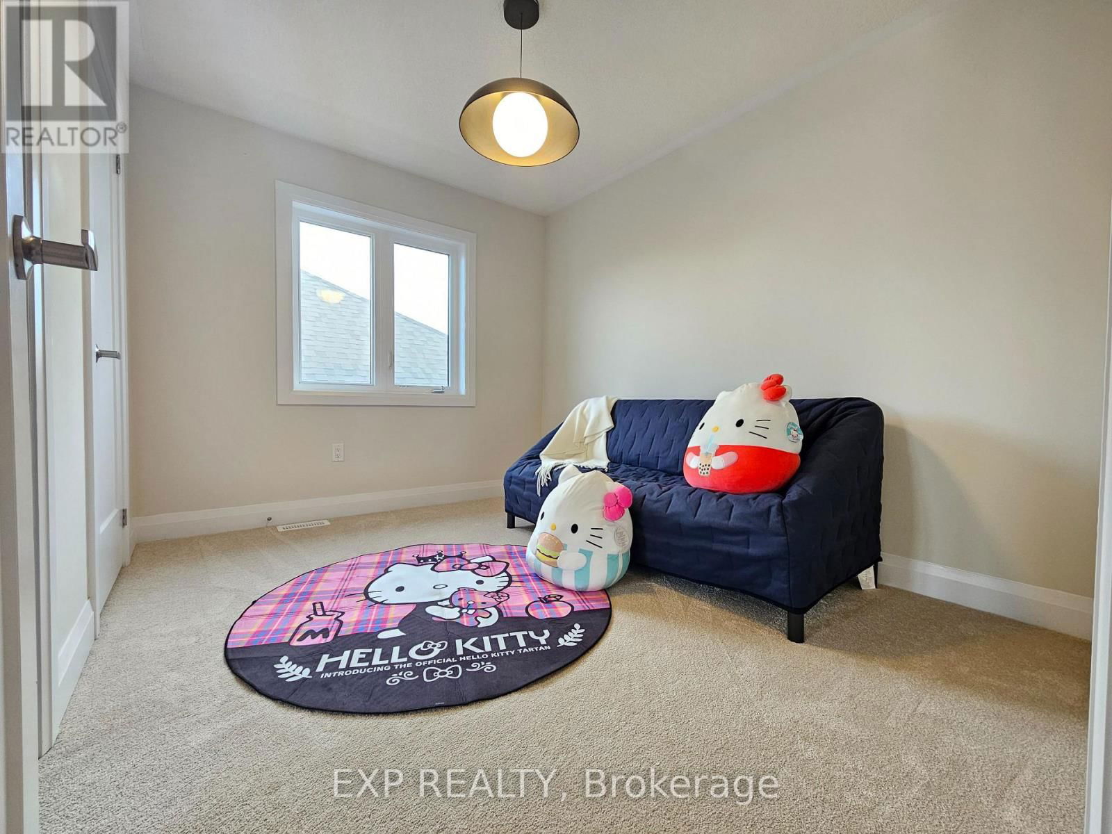33 JOHN DALLIMORE DRIVE Image 24