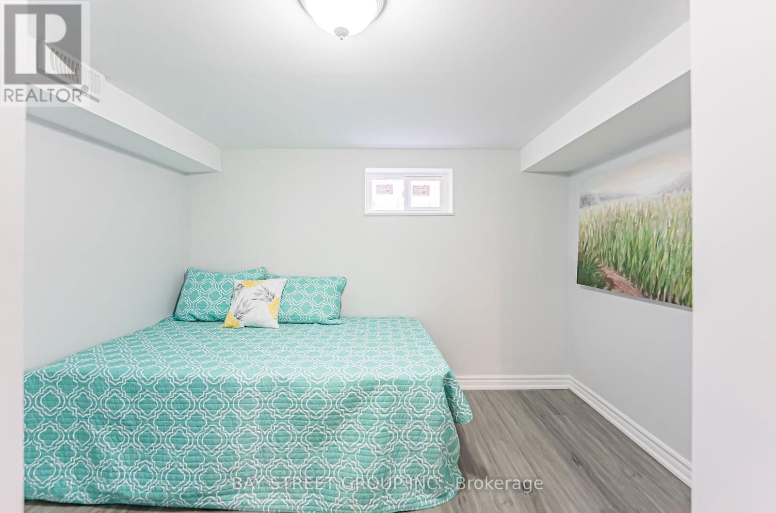 51 ROCKPORT CRESCENT Image 35
