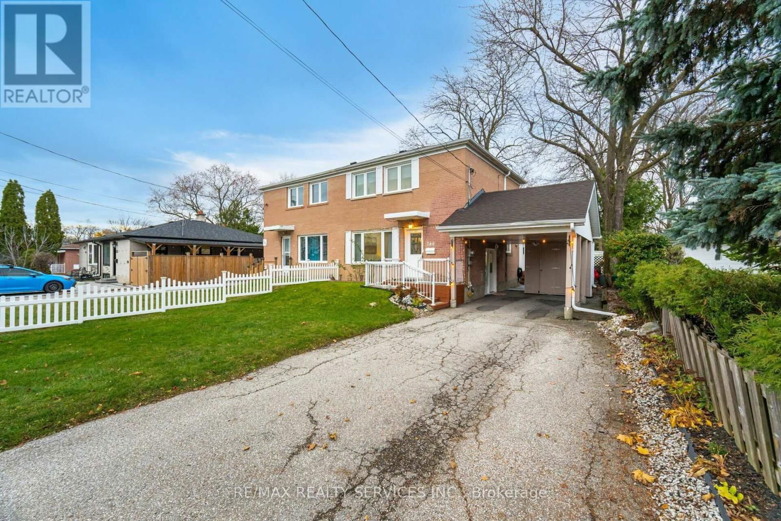 240 TAYLOR MILLS DRIVE SOUTH Image 1