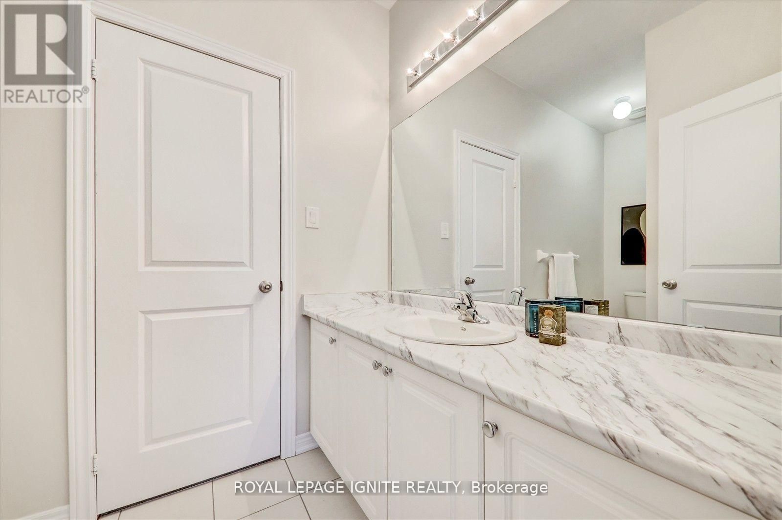 172 MCKEAN DRIVE Image 32