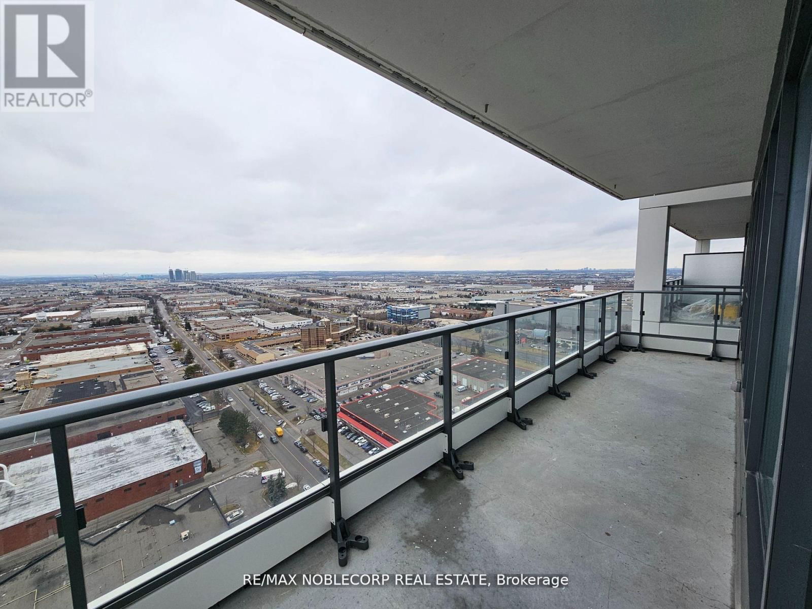 2712 - 950 PORTAGE PARKWAY Image 12