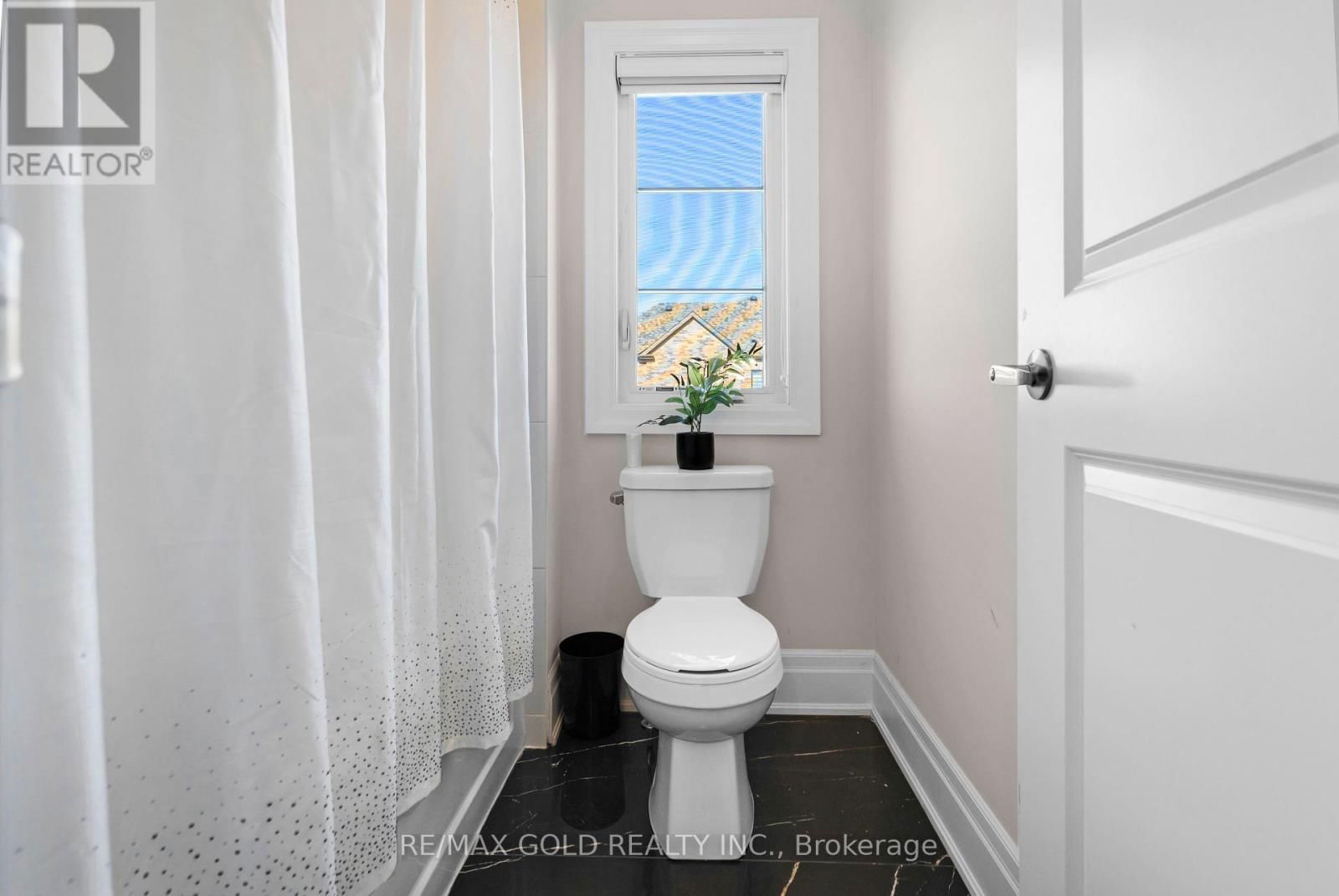 325 DANNY WHEELER BOULEVARD Image 36