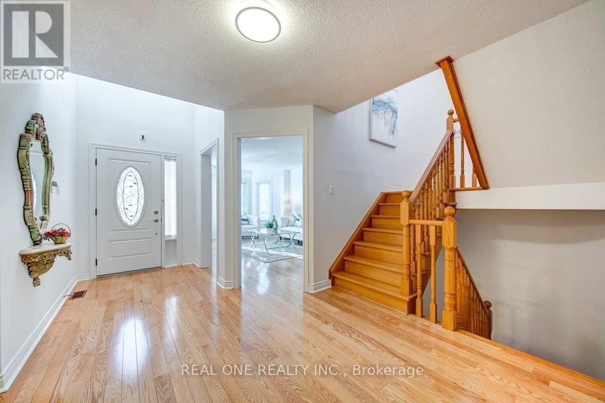 153 YORKLAND STREET Image 2