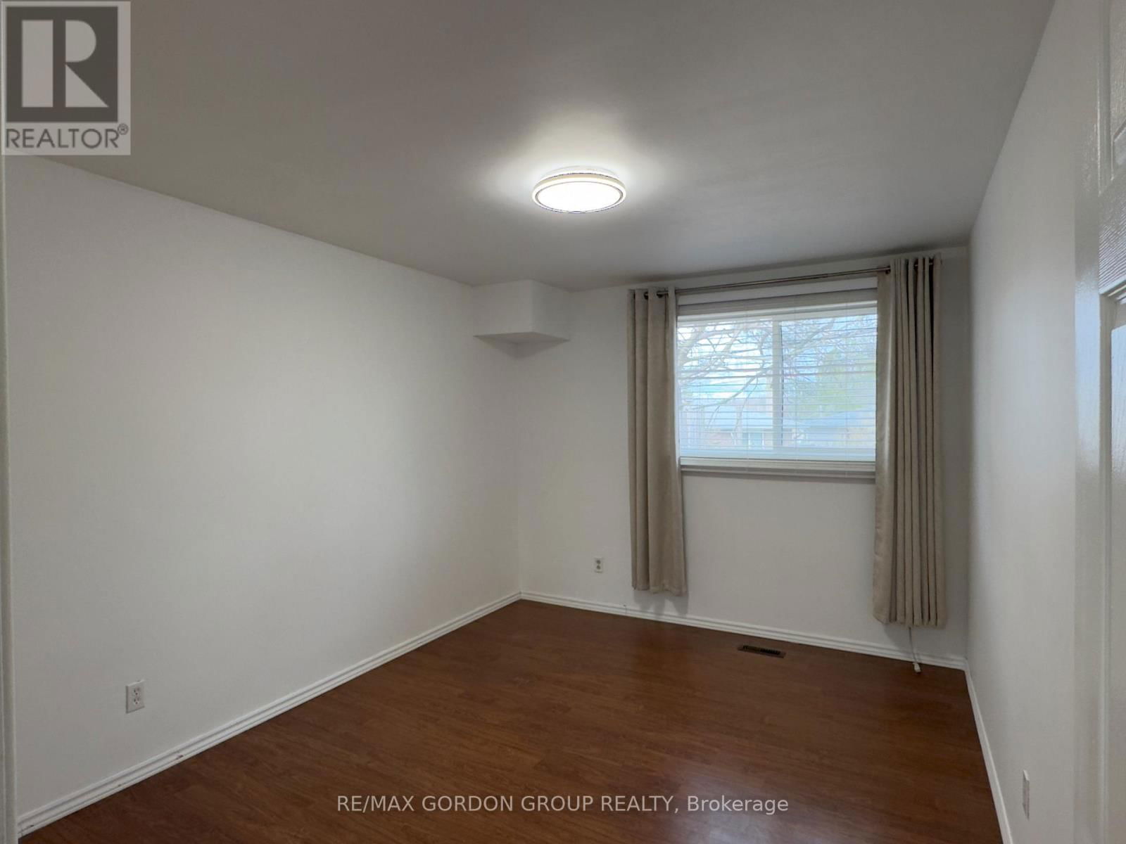 Main - 111 BAYVIEW PARKWAY Image 11