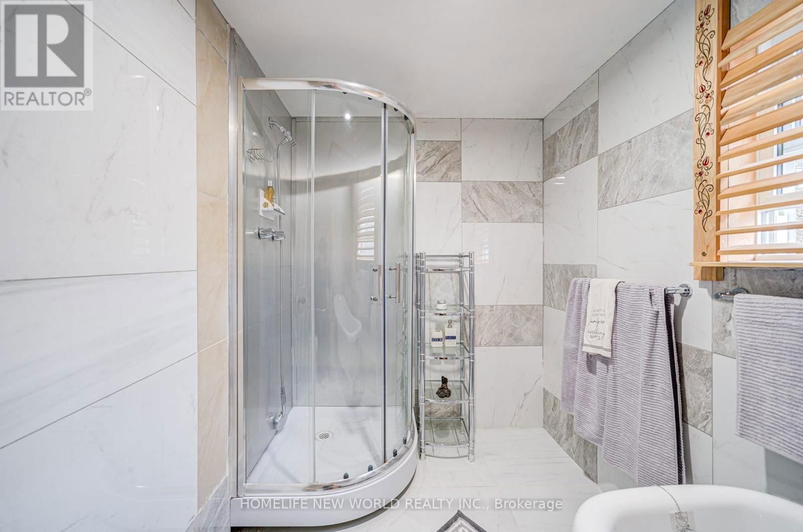 158 MURRAY DRIVE Image 9
