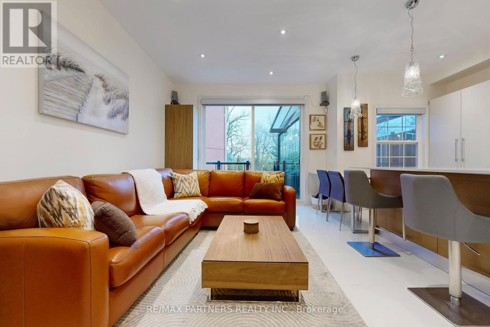 25 CRISPIN COURT Image 12