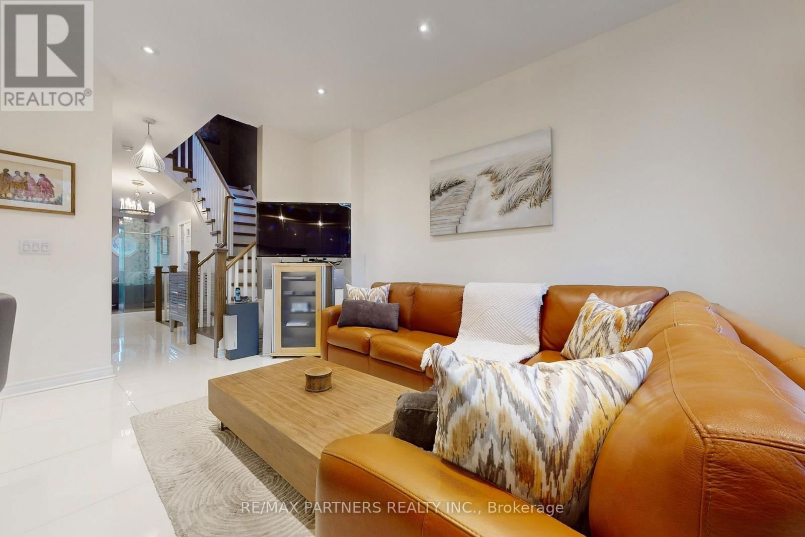 25 CRISPIN COURT Image 15