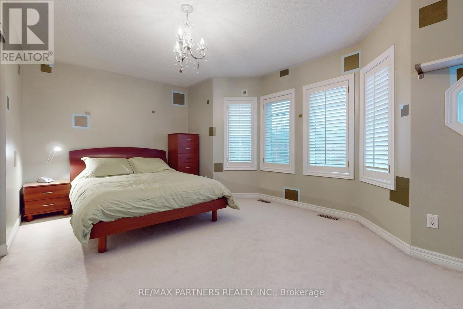 25 CRISPIN COURT Image 30