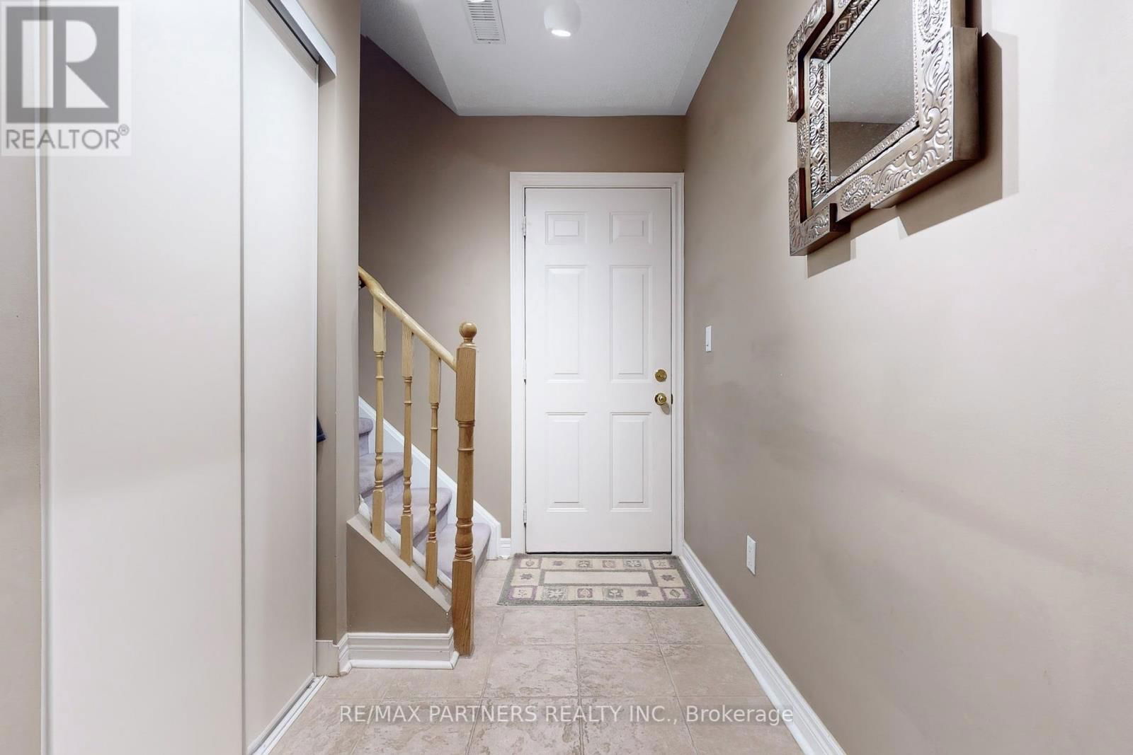 25 CRISPIN COURT Image 37