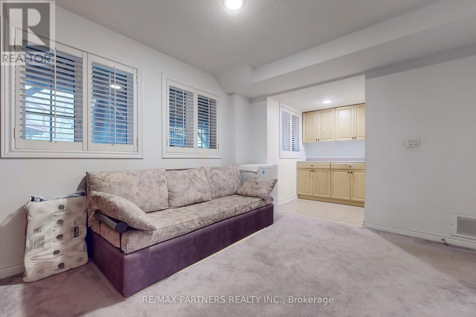 25 CRISPIN COURT Image 41