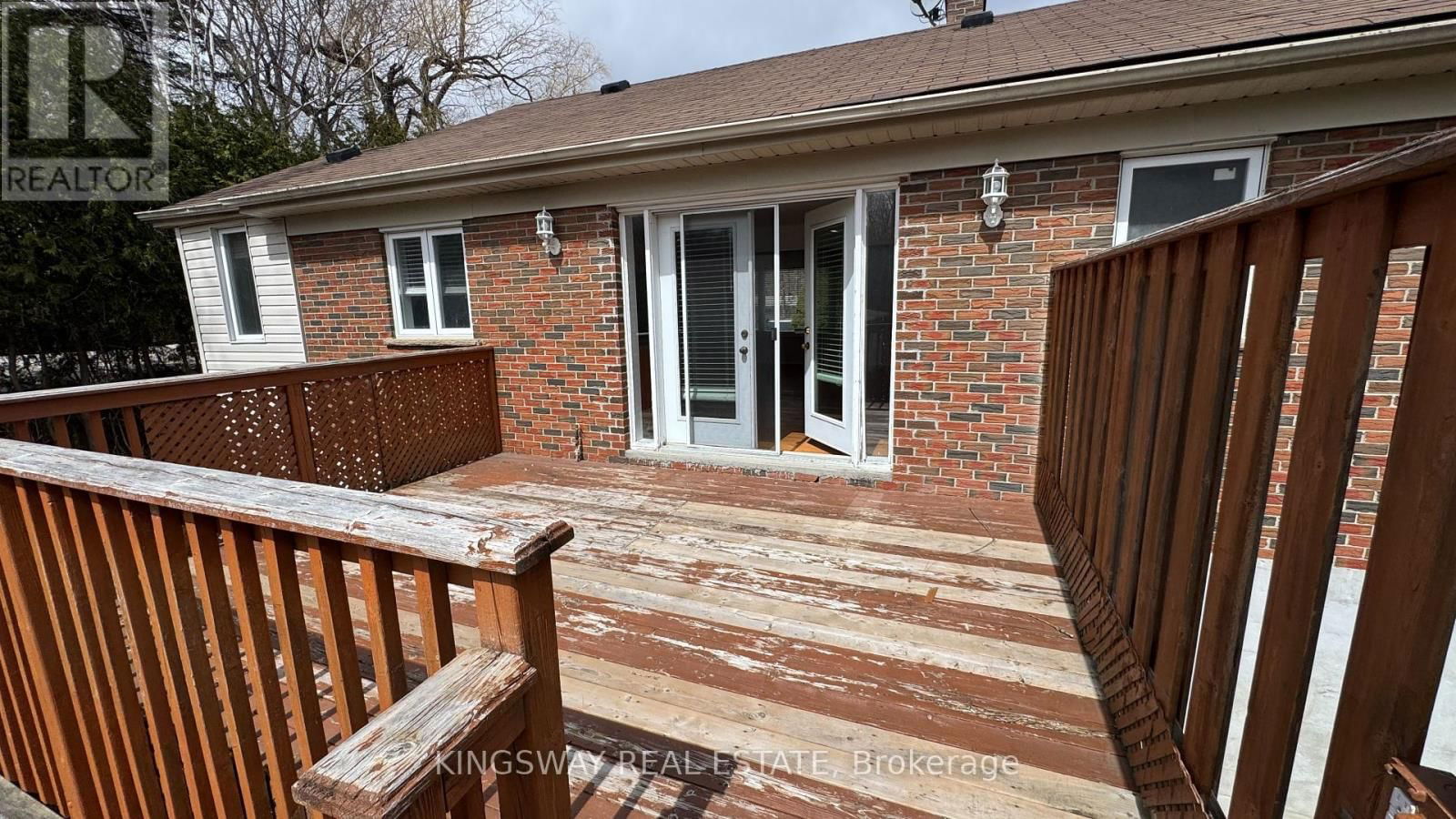 65 PARK CRESCENT Image 11