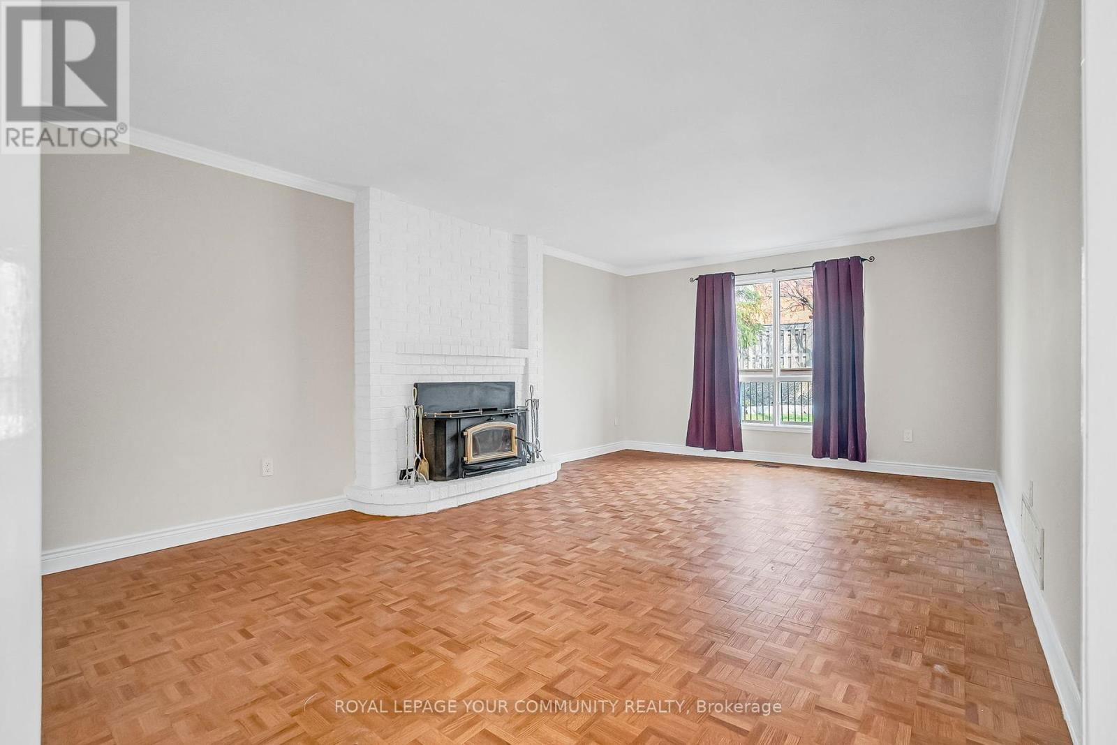 34 CLAUDIA AVENUE NORTH Image 12