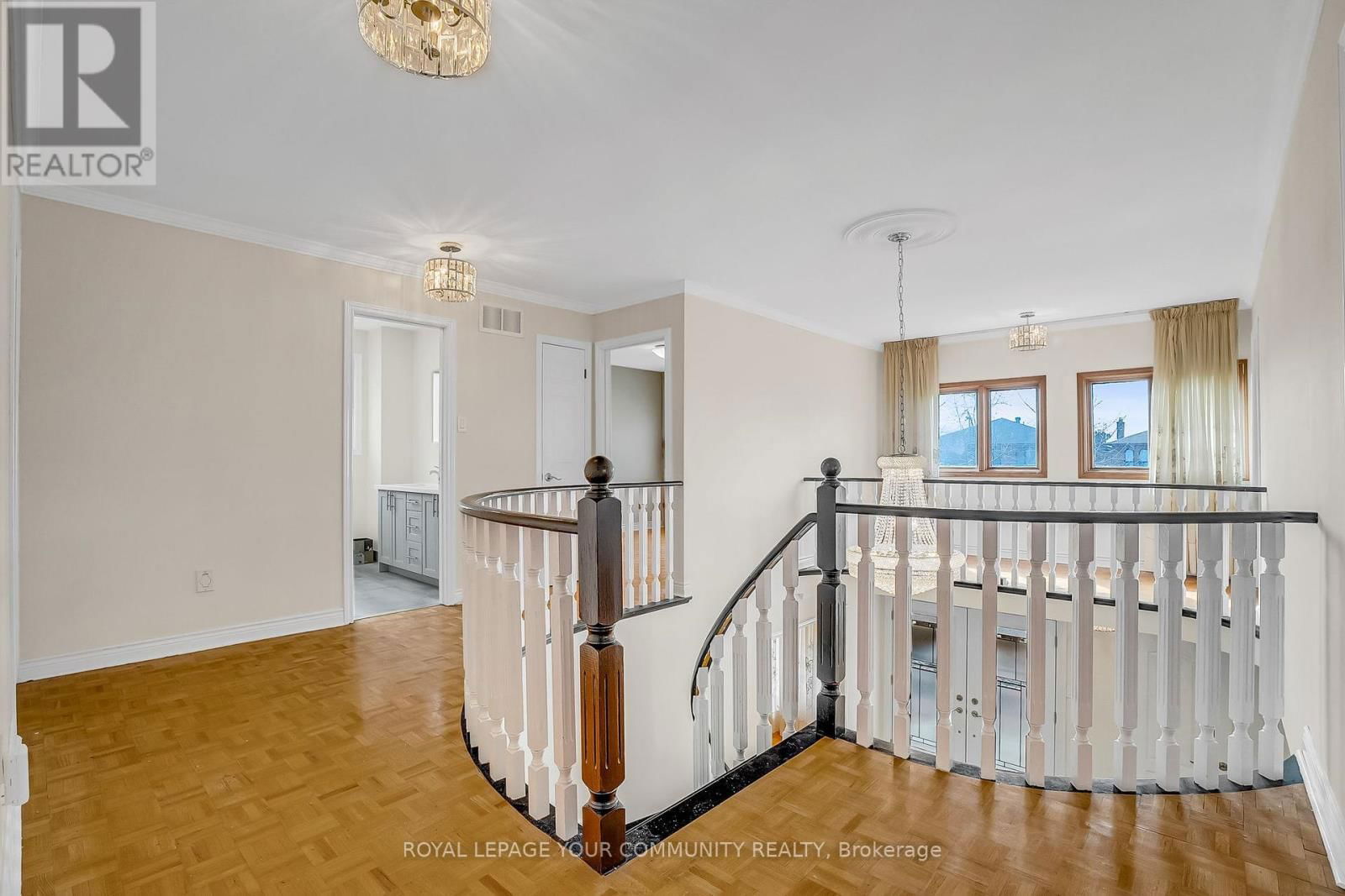 34 CLAUDIA AVENUE NORTH Image 19