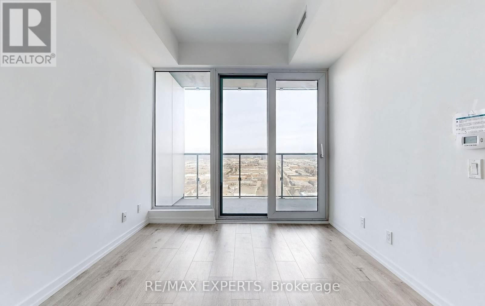 3708 - 7890 JANE STREET Image 10