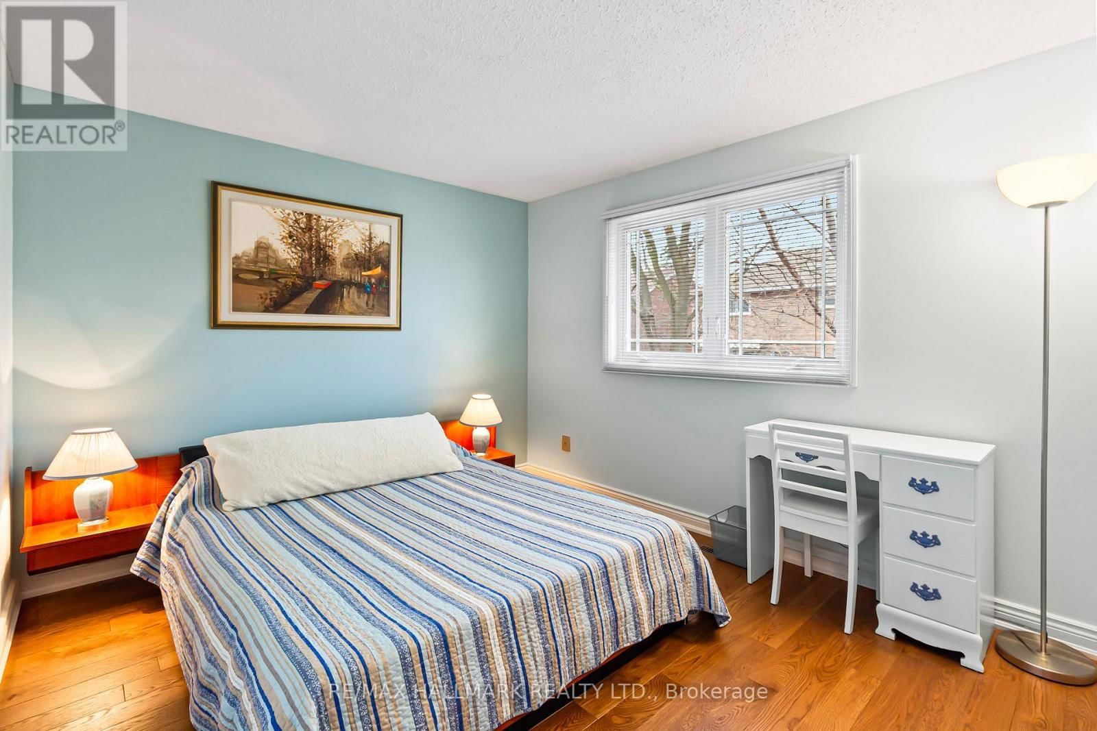 21 ELEANOR CIRCLE Image 23