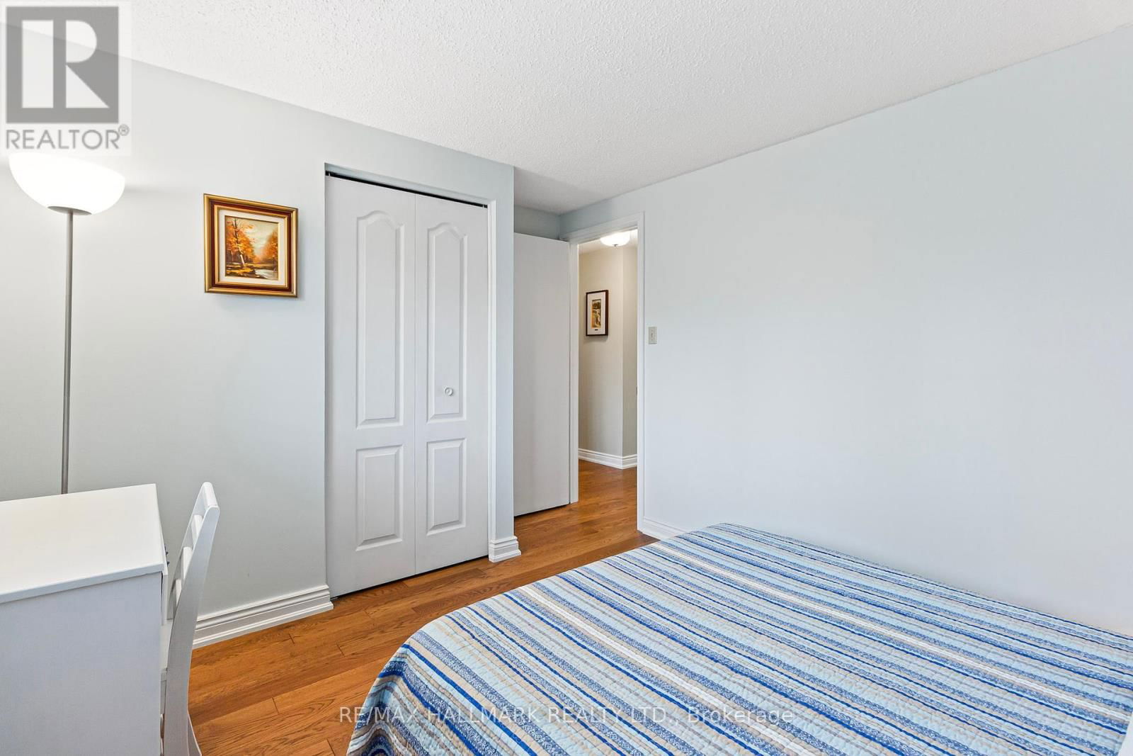 21 ELEANOR CIRCLE Image 24