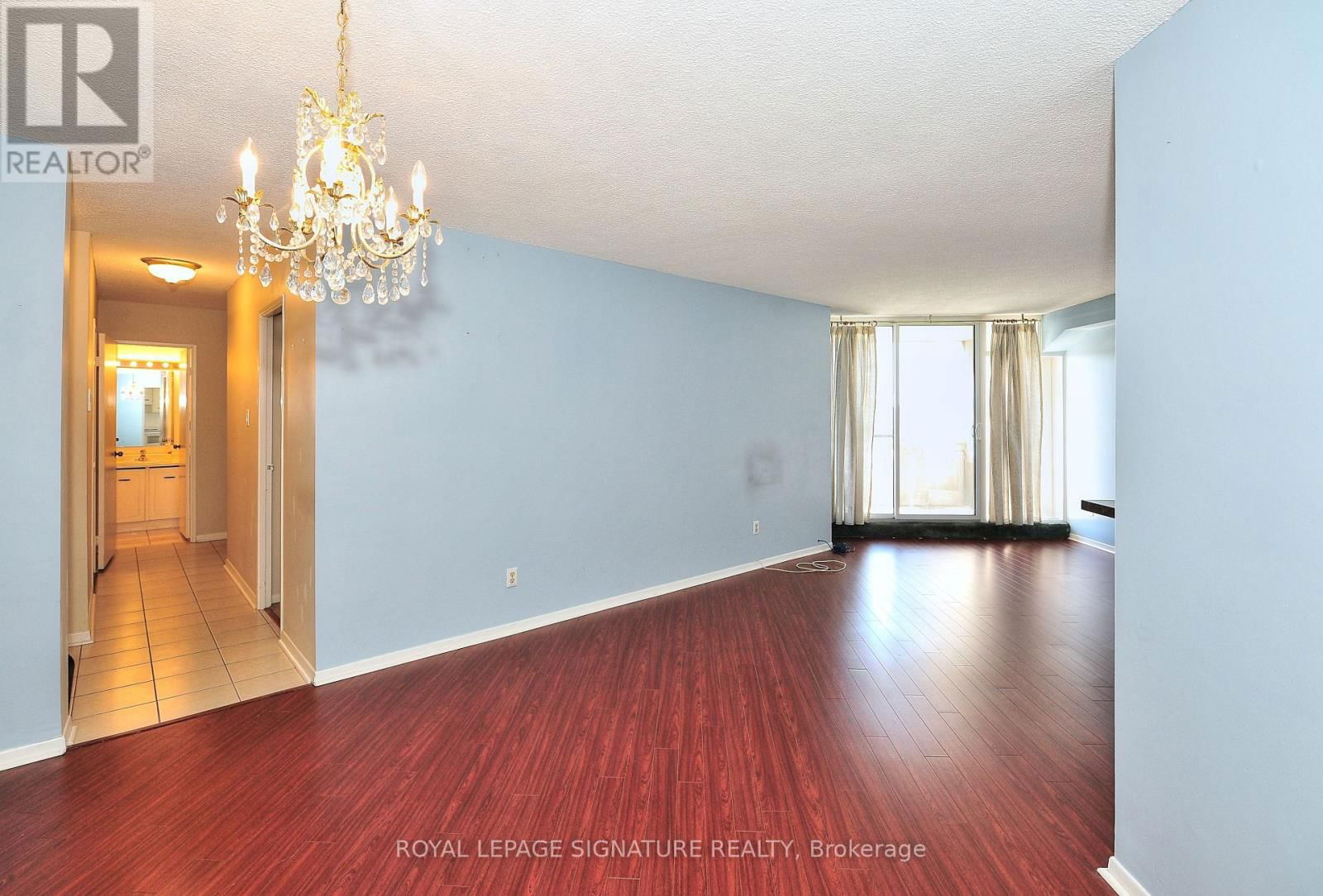 1208 - 7811 YONGE STREET Image 12