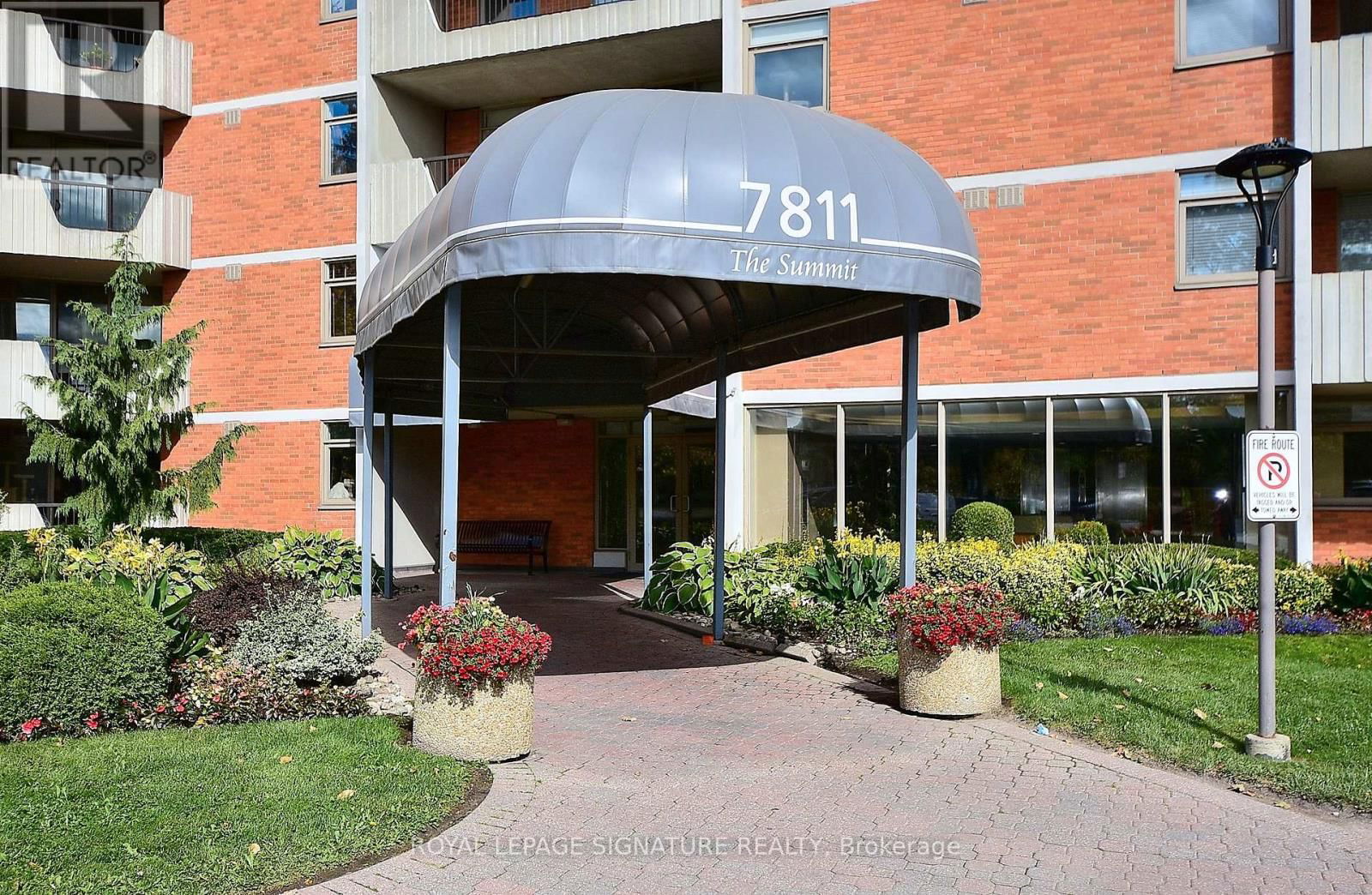 1208 - 7811 YONGE STREET Image 5
