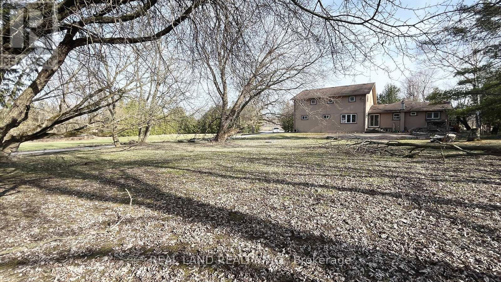 2686 HOLBORN ROAD Image 32