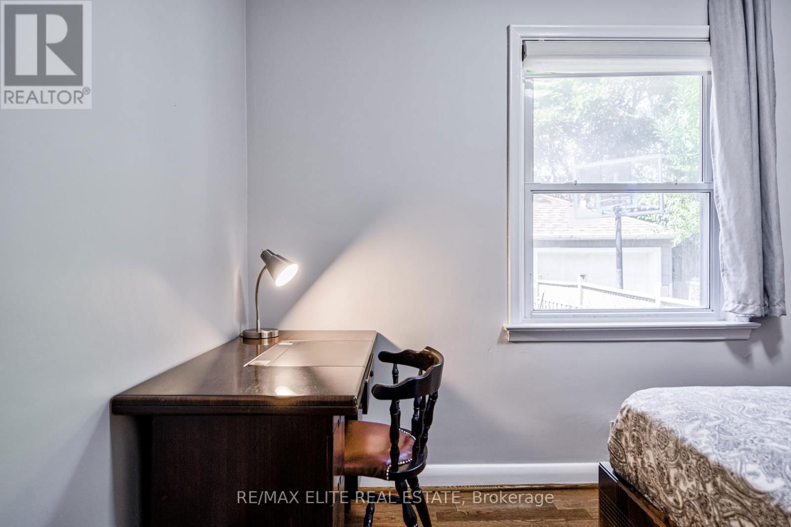 112 TALMAGE AVENUE Image 22