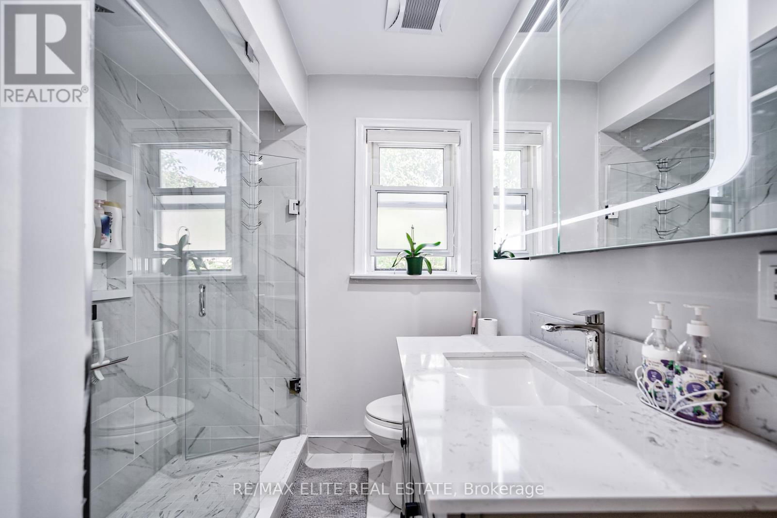 112 TALMAGE AVENUE Image 23