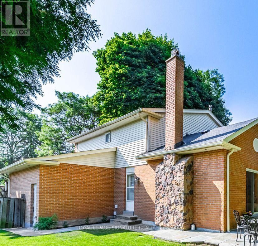 71 INNISBROOK (LOWER) CRESCENT Image 1