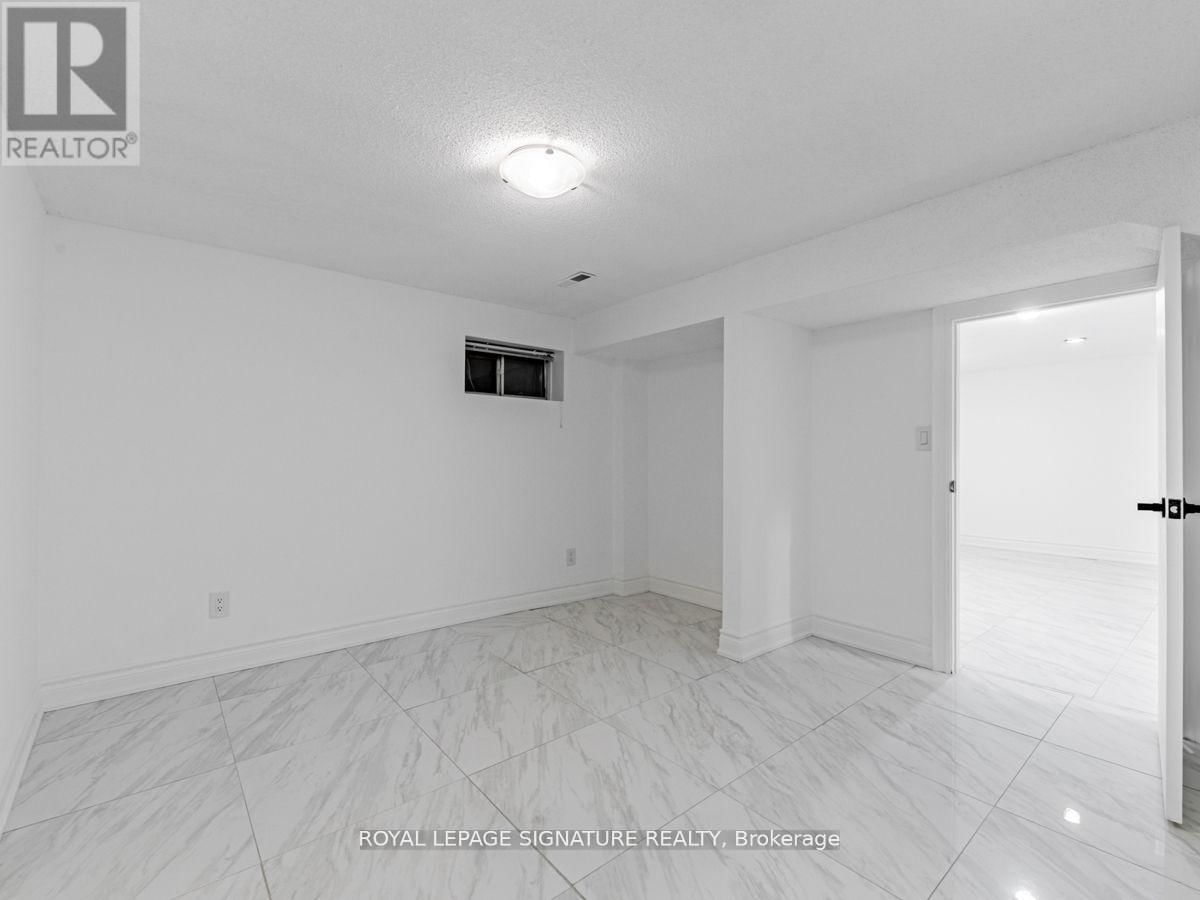 71 INNISBROOK (LOWER) CRESCENT Image 4
