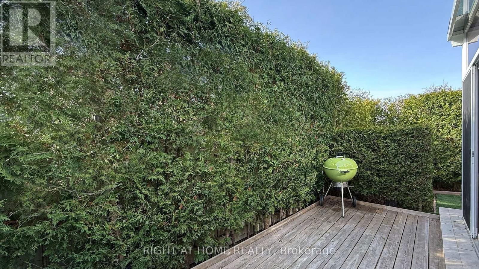 12 SIGNET WAY Image 36