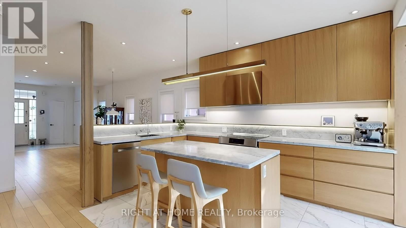 12 SIGNET WAY Image 7