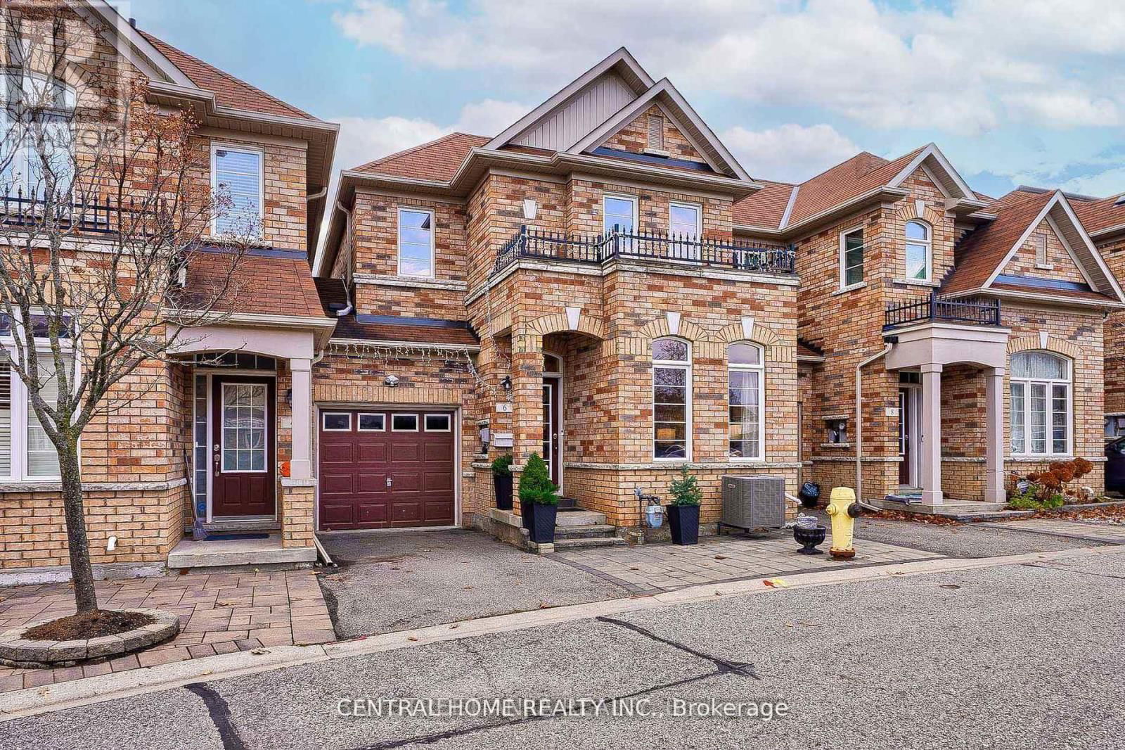 6 TODMAN LANE Image 1