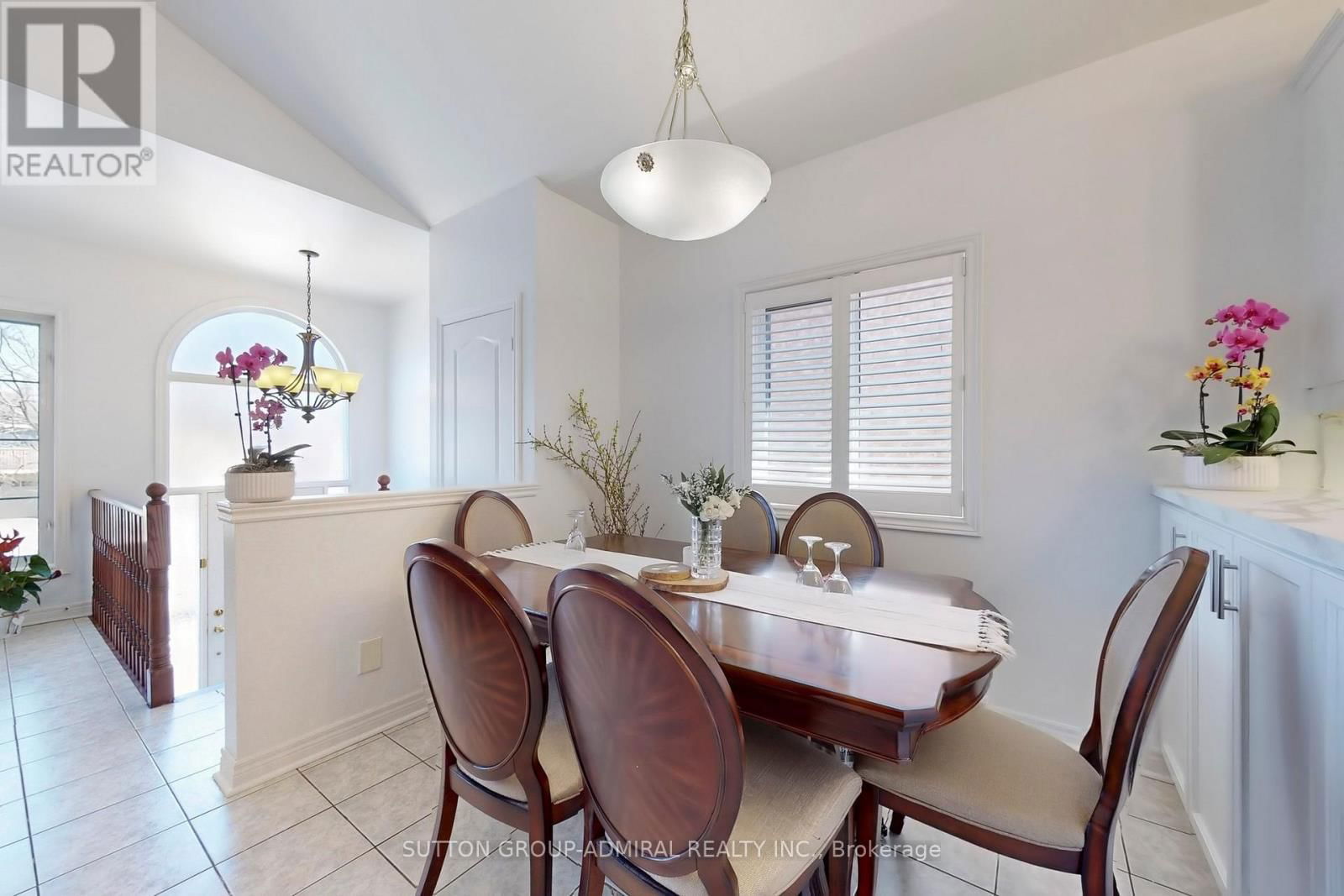 31 VILLANDRY CRESCENT Image 11