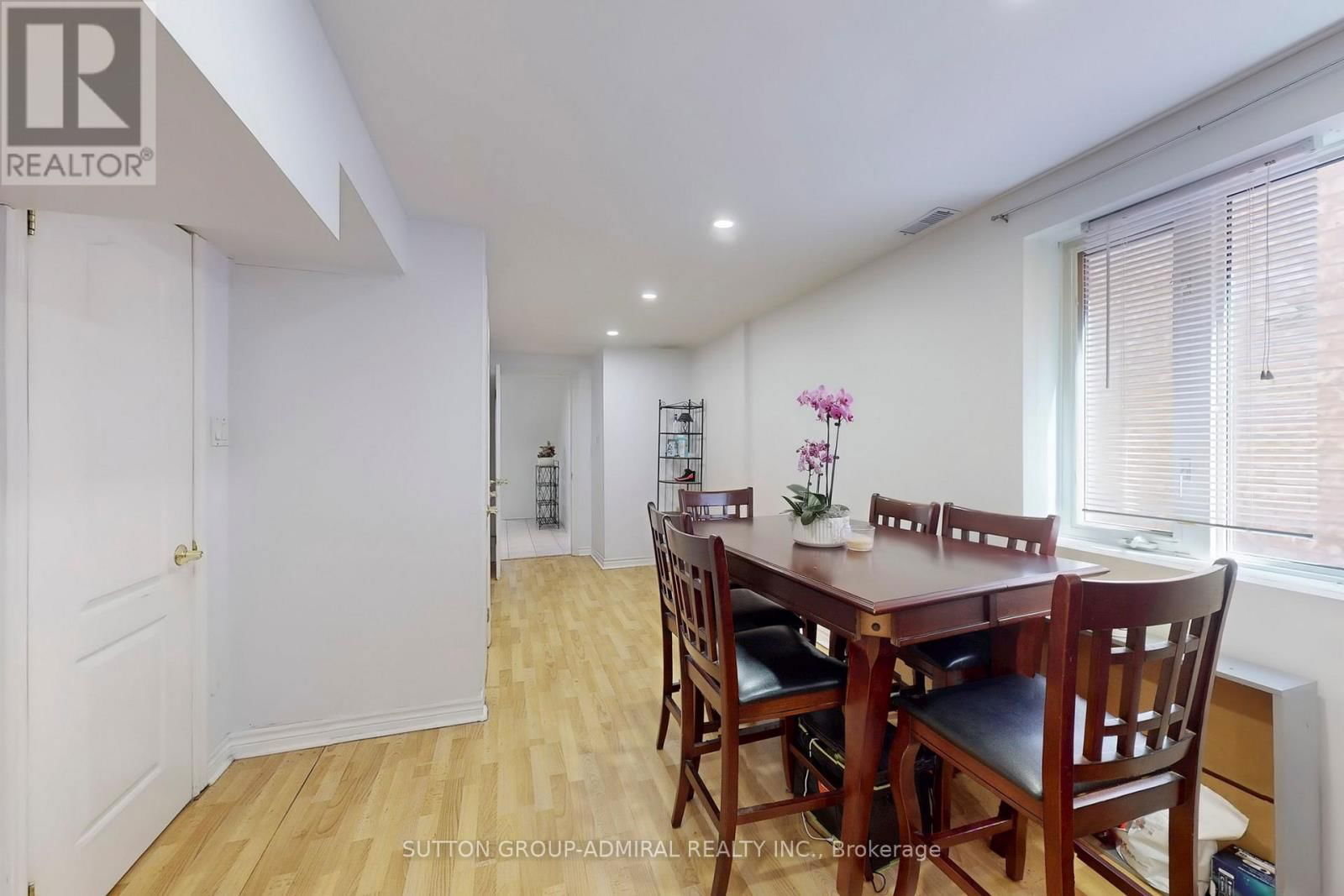 31 VILLANDRY CRESCENT Image 34
