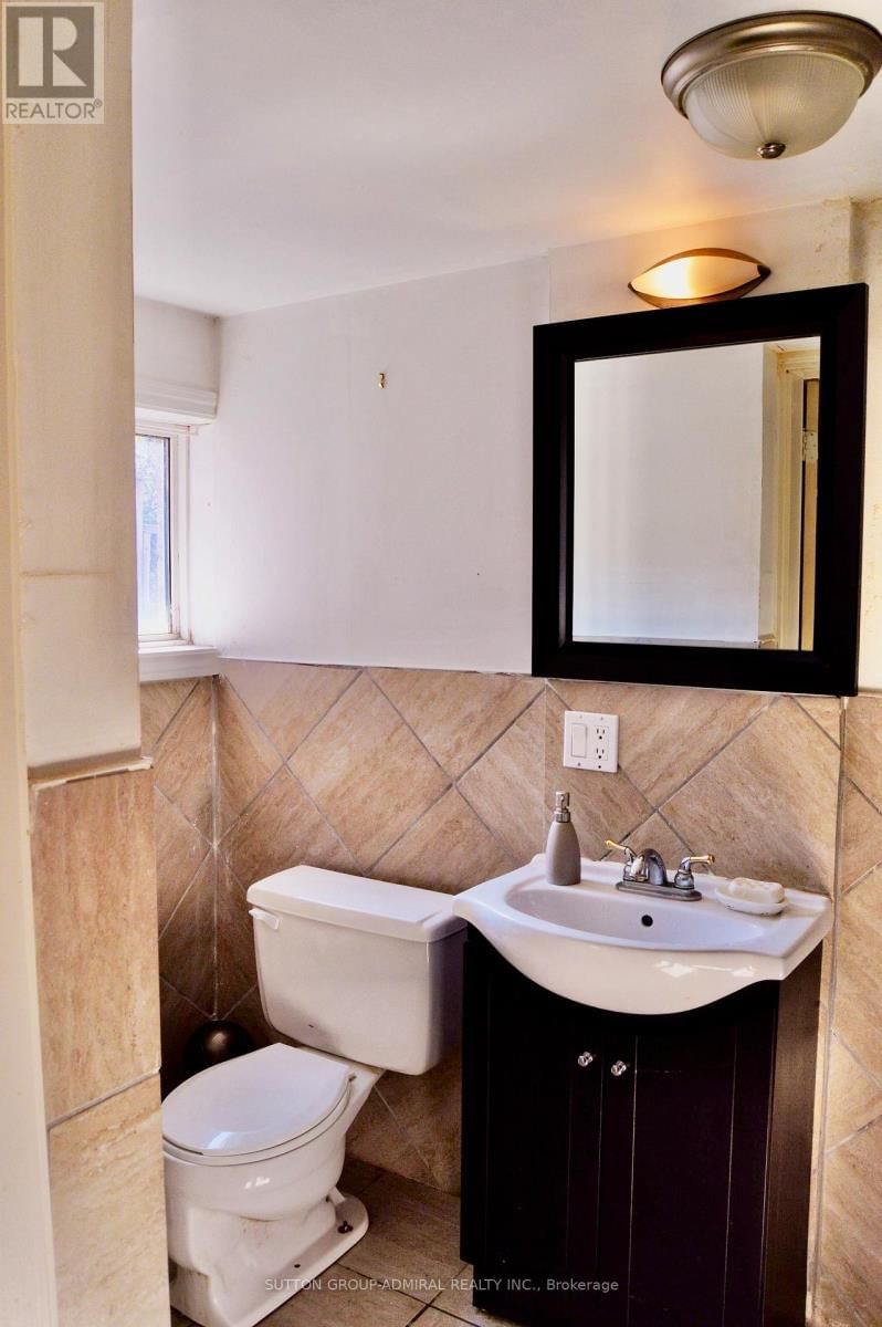 31 VILLANDRY CRESCENT Image 41