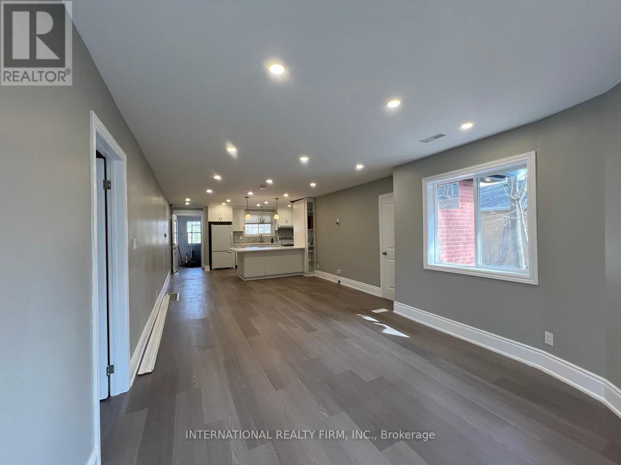 73 MURRAY DRIVE Image 13