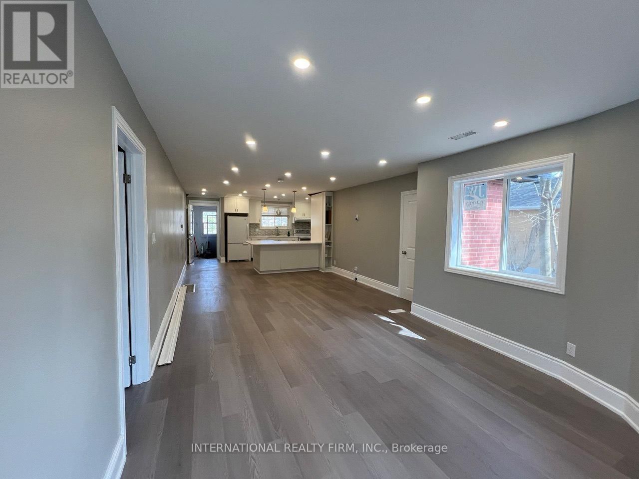 73 MURRAY DRIVE Image 4
