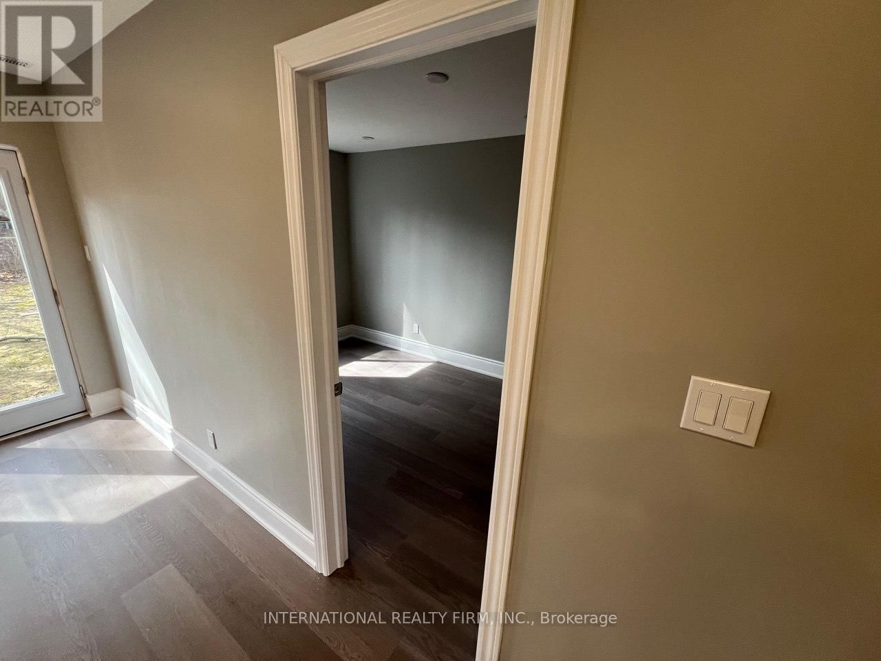 73 MURRAY DRIVE Image 6