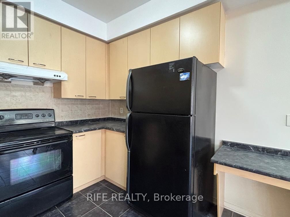 111 ORCHARD HILL BOULEVARD Image 19