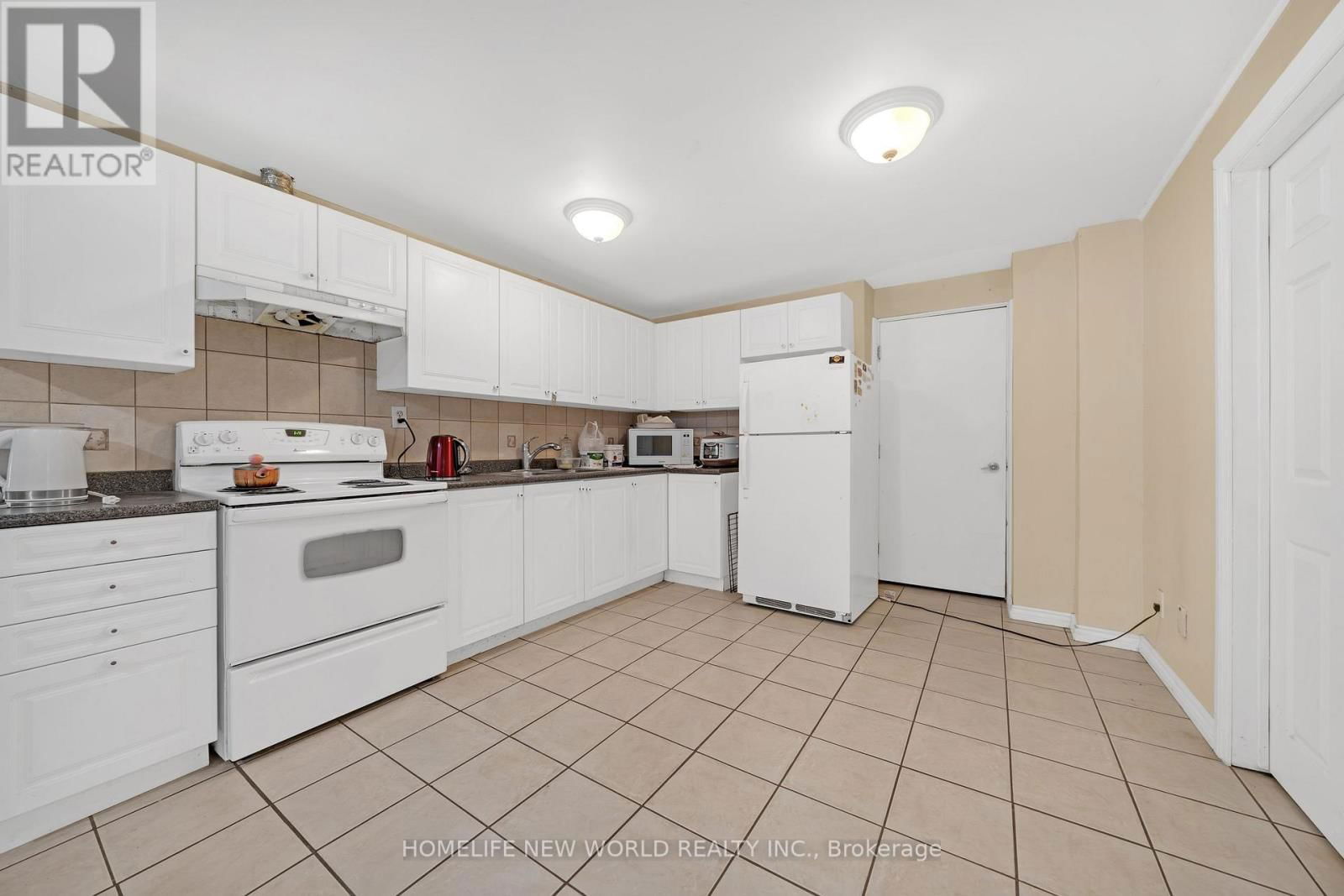 803 SHANAHAN BOULEVARD Image 21