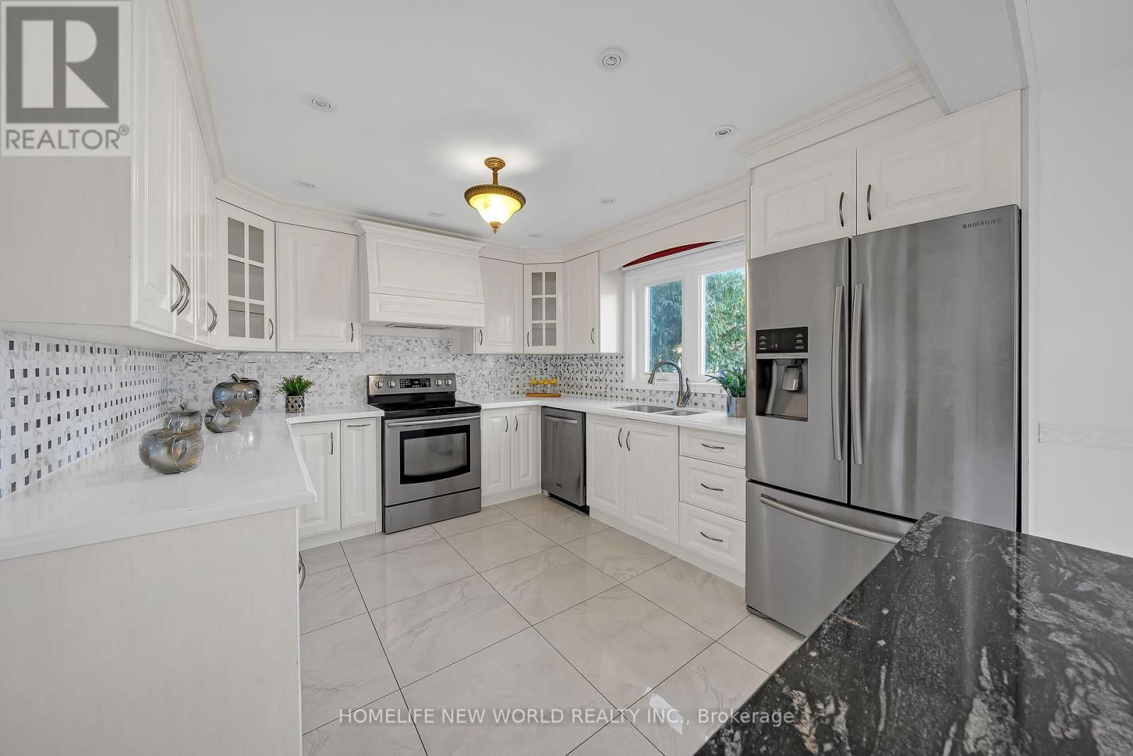 803 SHANAHAN BOULEVARD Image 7