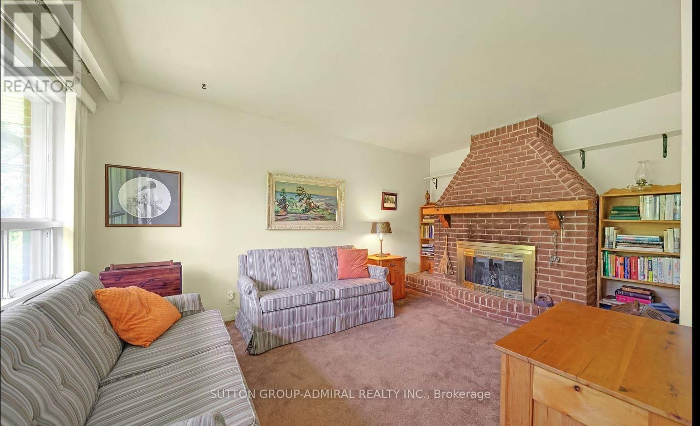379 SUGAR MAPLE LANE Image 16