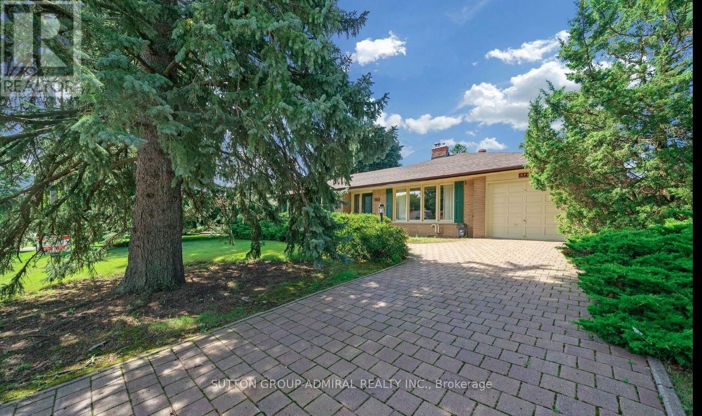 379 SUGAR MAPLE LANE Image 2