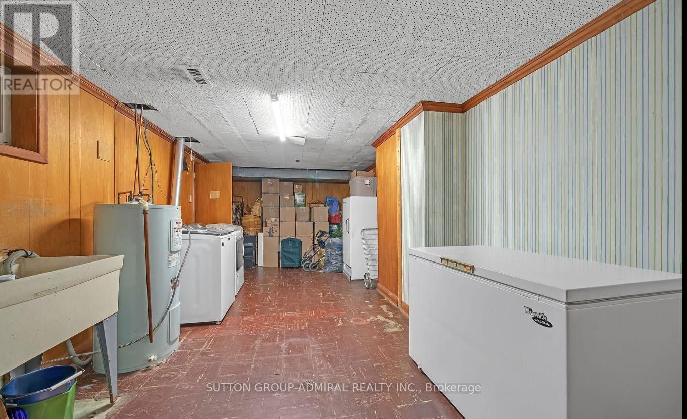 379 SUGAR MAPLE LANE Image 25