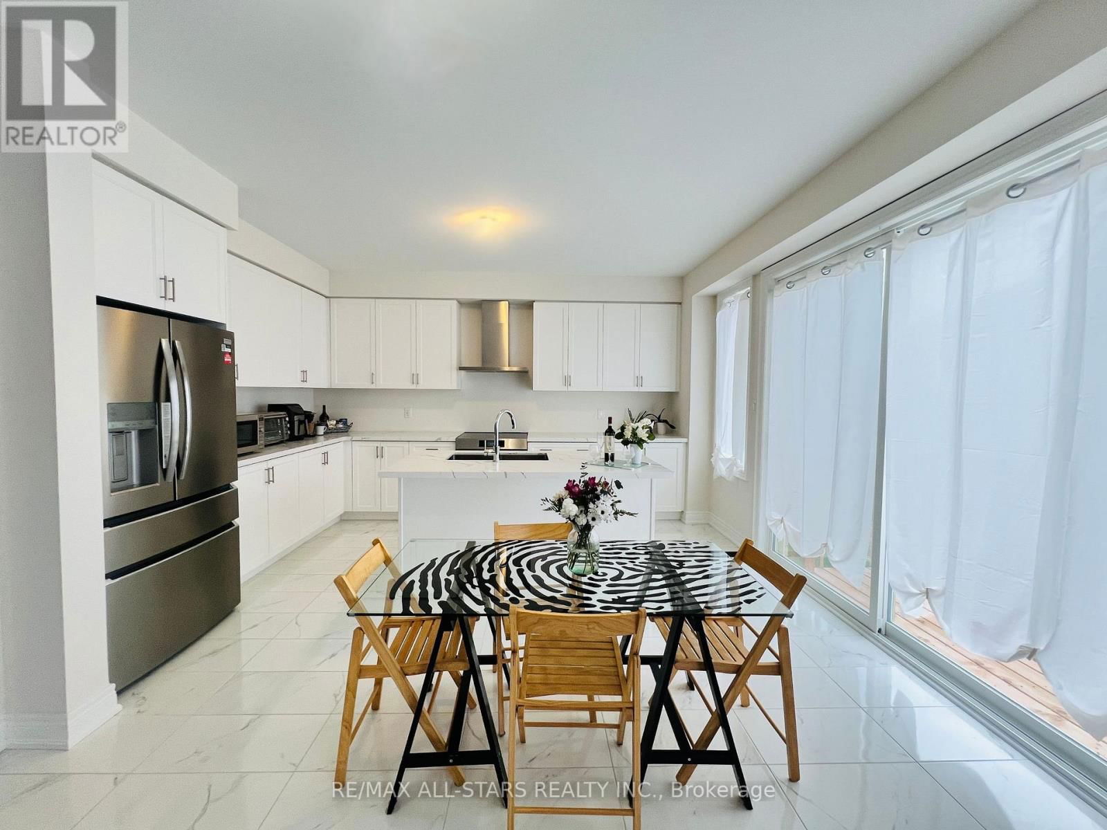 36 FAIMIRA AVENUE Image 3