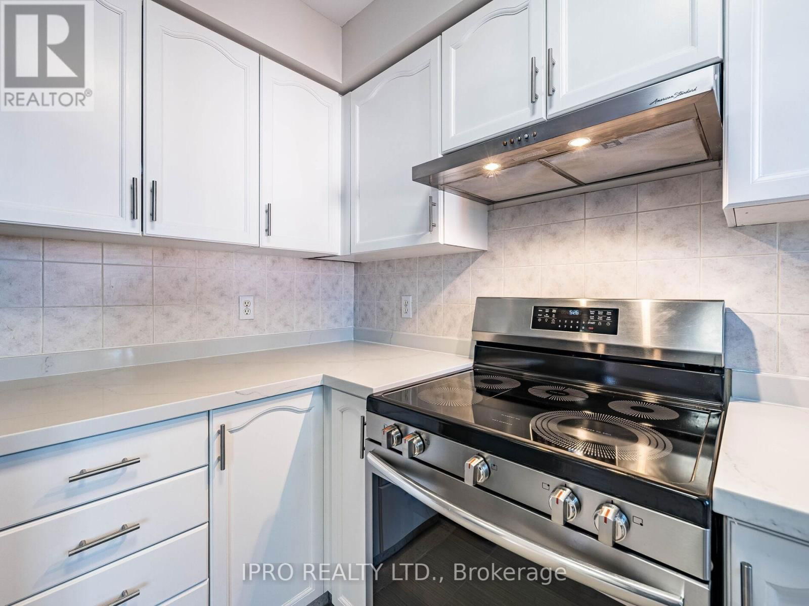 5 REYNOLDS AVENUE Image 16